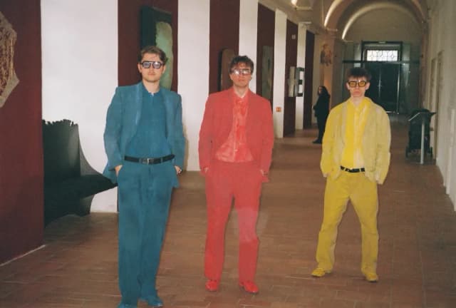 /productions/Art/images/art1.webp